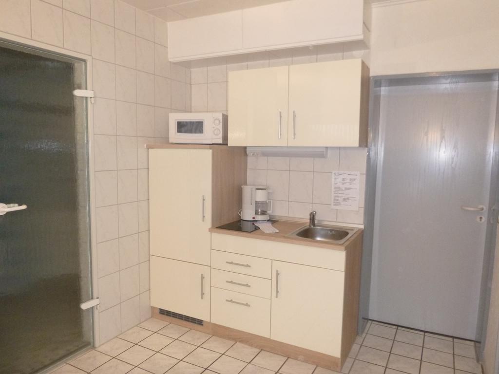 Hotel Haus Delphin Bad Wildungen Esterno foto
